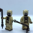 KoloToys 2 Tusken Raider Minifigures Star Wars Tatooine Sand People with Gaffi Sticks Minifigures