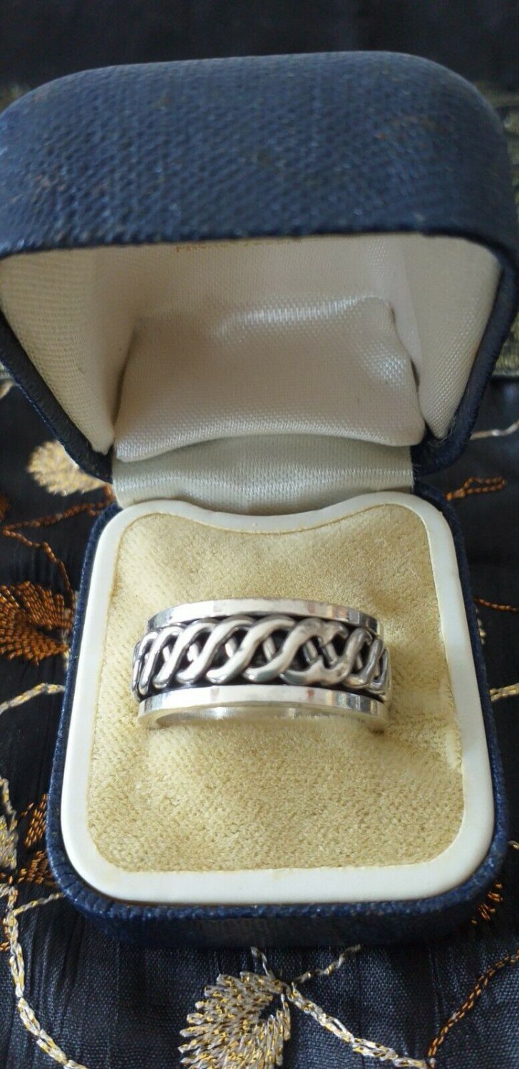 Antique Vintage Celtic Sterling Silver 925 Band Ring UK Q, US 8 Very Heavy 8.6 g