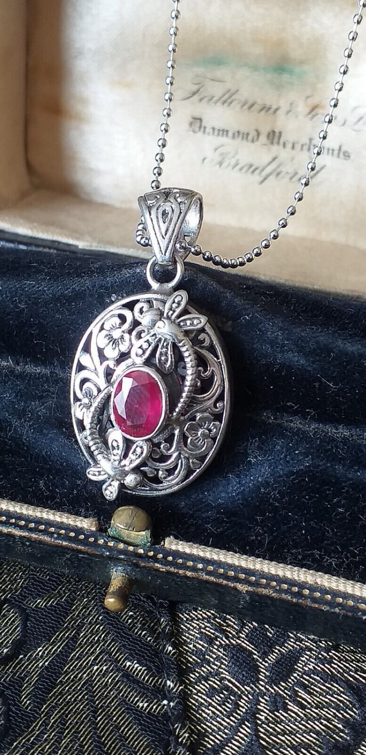 Vintage 1950-s 925 Silver Ruby Beautiful Design  Pendant on 18 in Modern Chain.