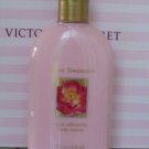 Victoria's Secret Body Lotion in Sweet Temptation