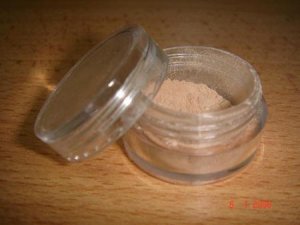 Bare Escentuals Foundation SPF15  shade Fair  (Trial size)