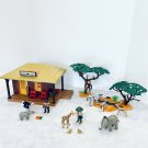 Playmobil 5907 Ranger’s Hut Oambati and 5905 Safari lot complete