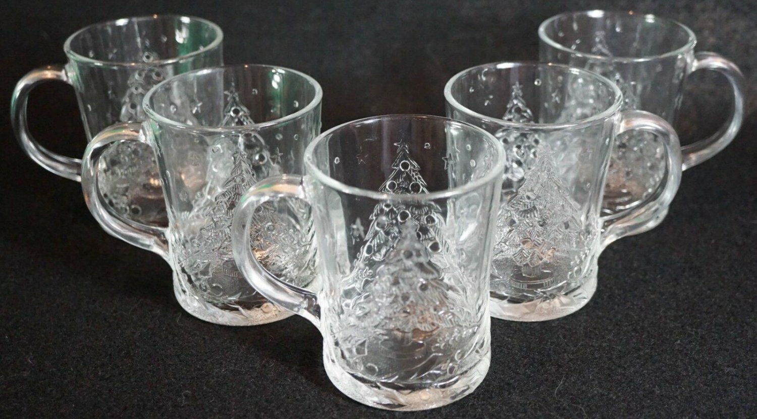 Arcoroc Holly Christmas Tree Embossed Mugs Set of 5 France