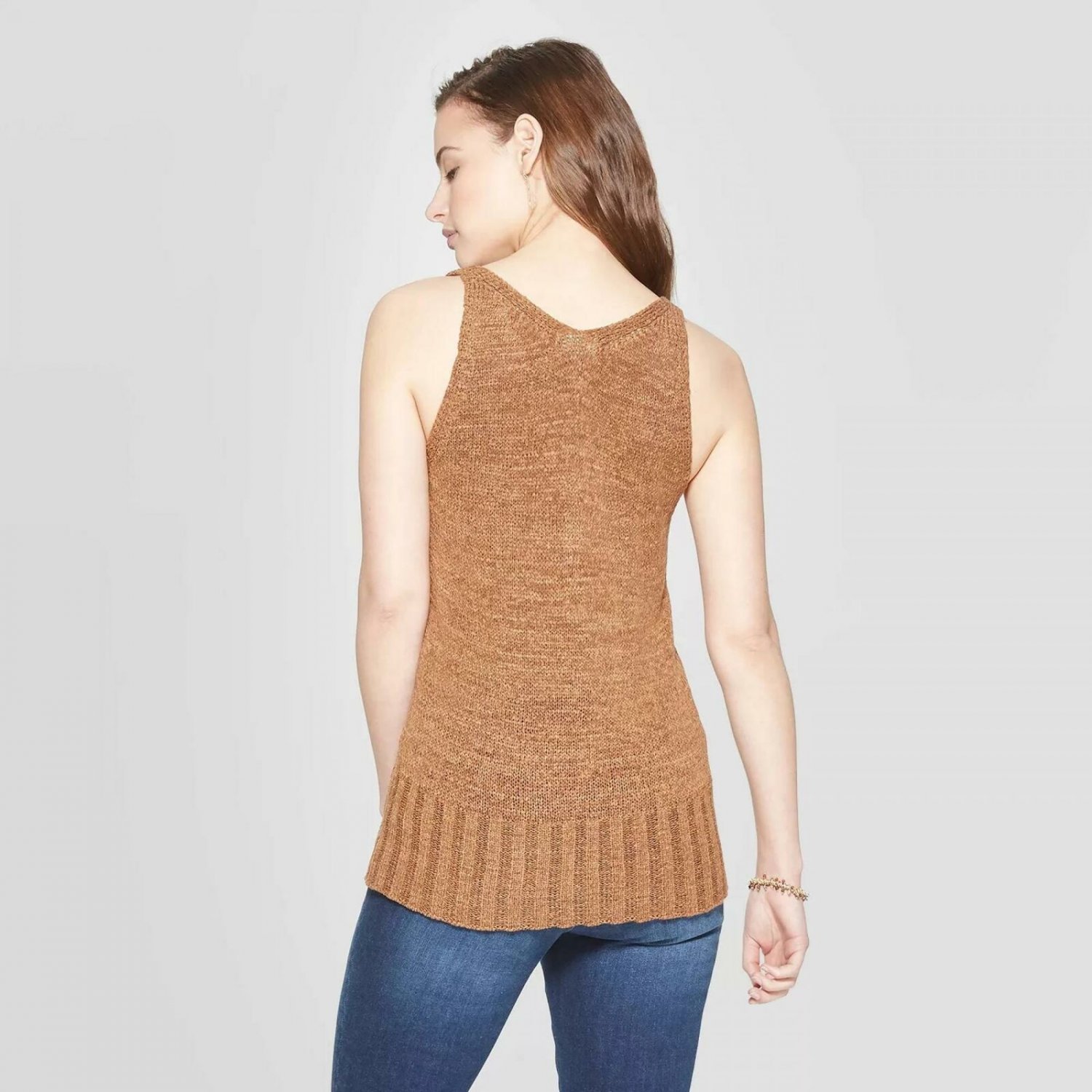 women's v neck sleeveless sweater