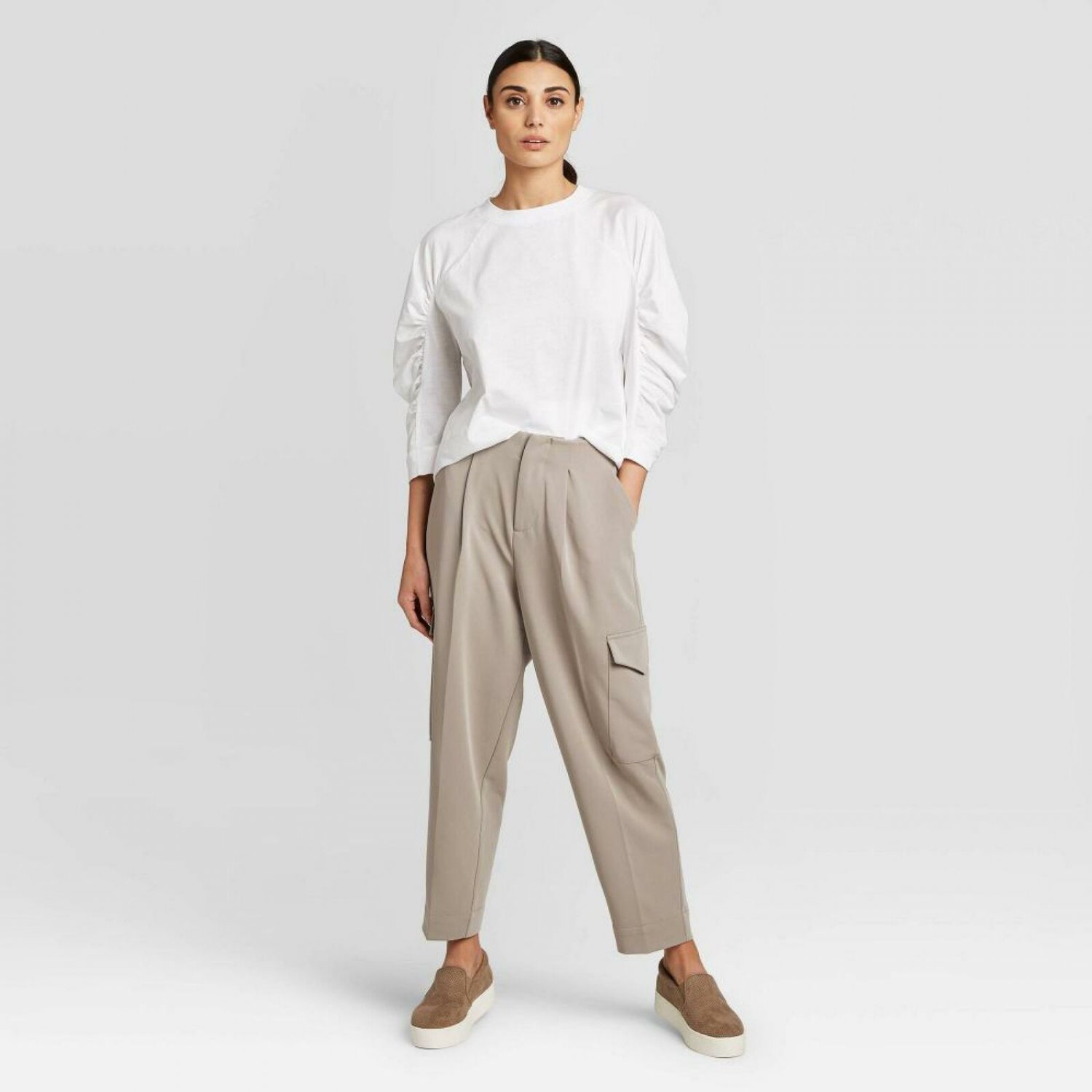 women's mid rise cargo pants