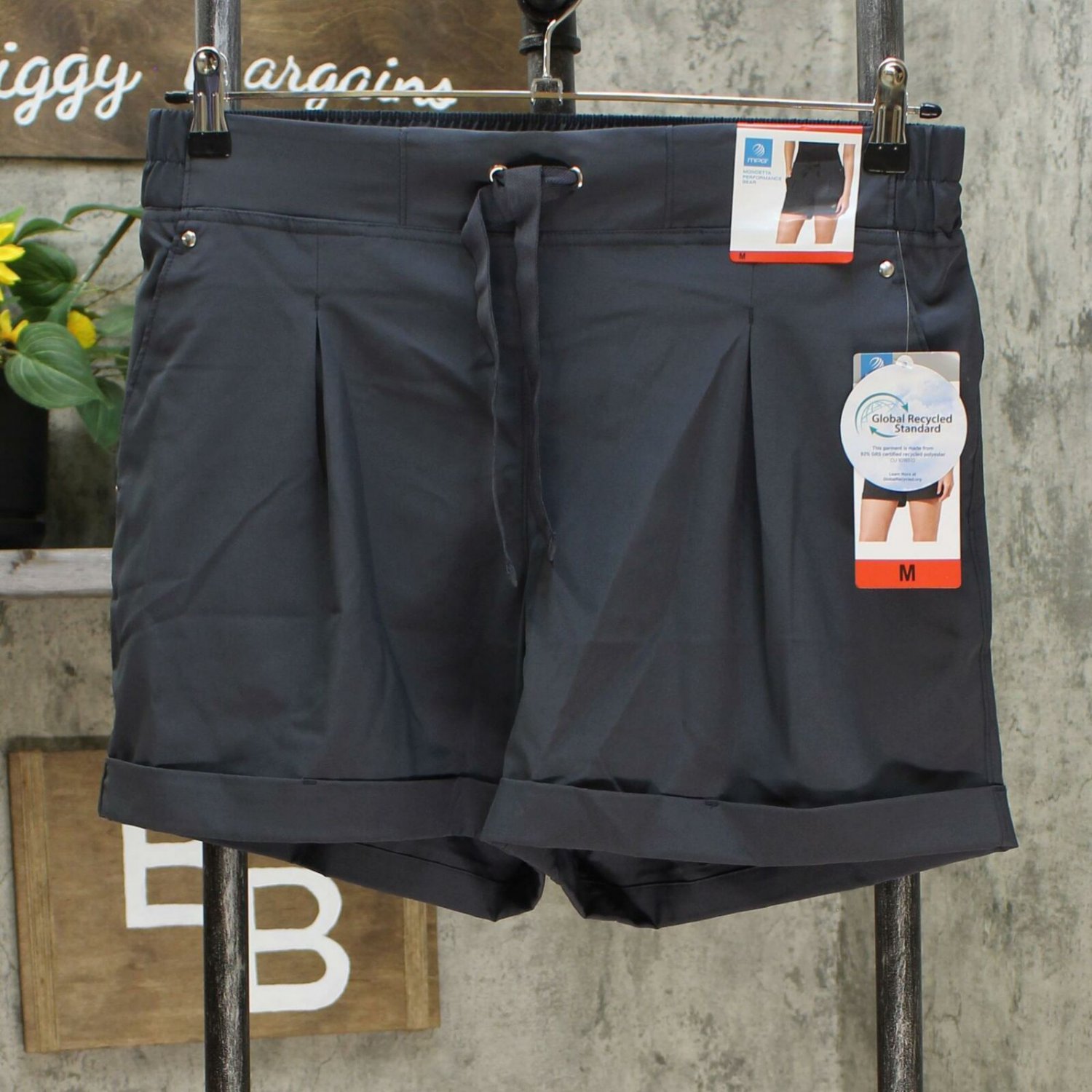mondetta performance luxury joggers