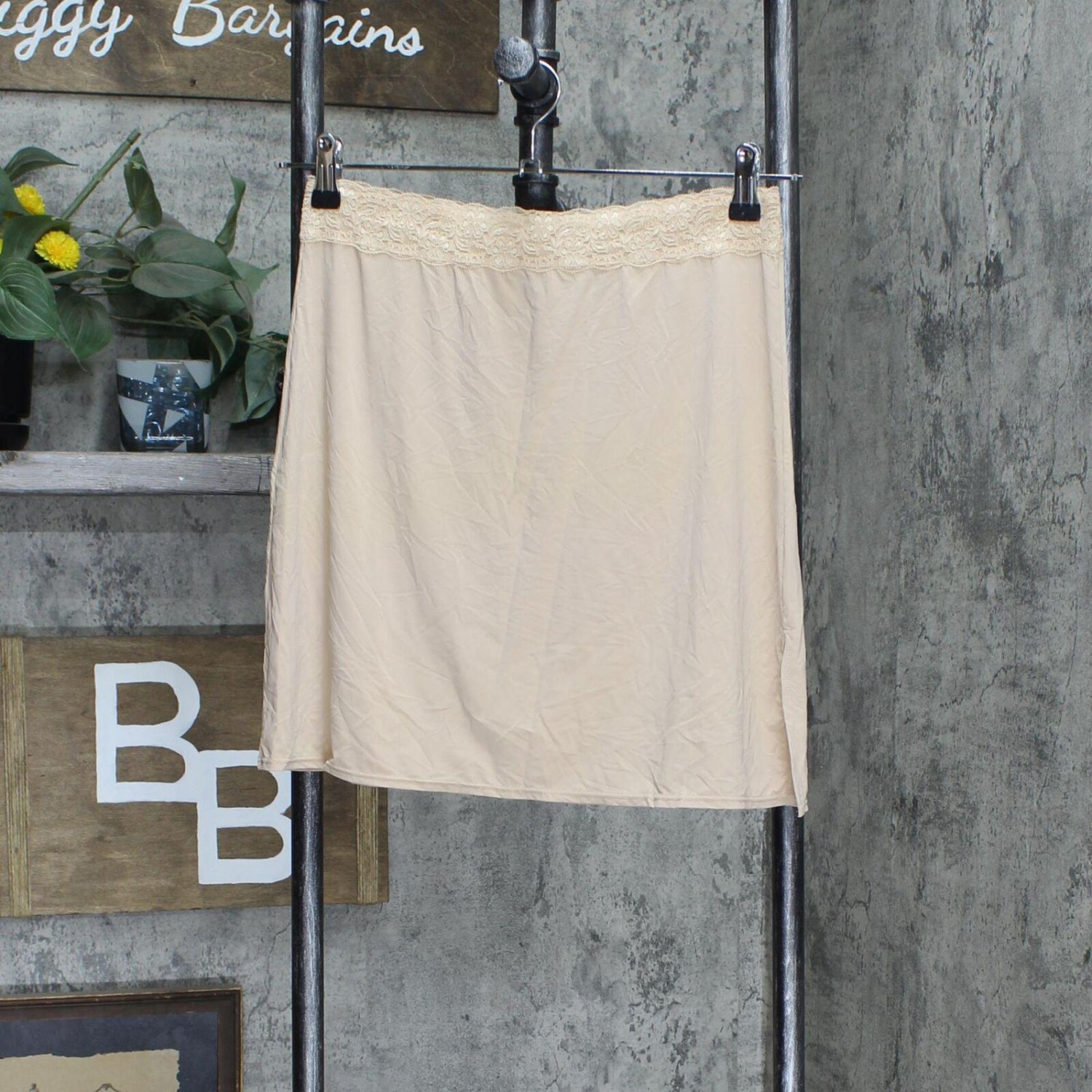 NEW Jockey Generation Women's Stretch Half Slips Beige M