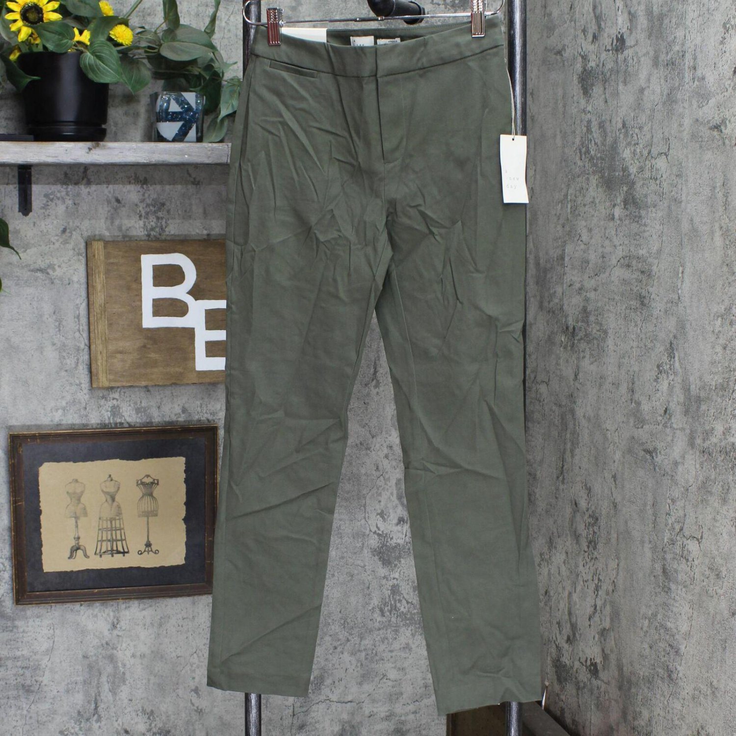 NWT A New Day Women's High-Rise Skinny Ankle Pants 562766 2 Olive Green