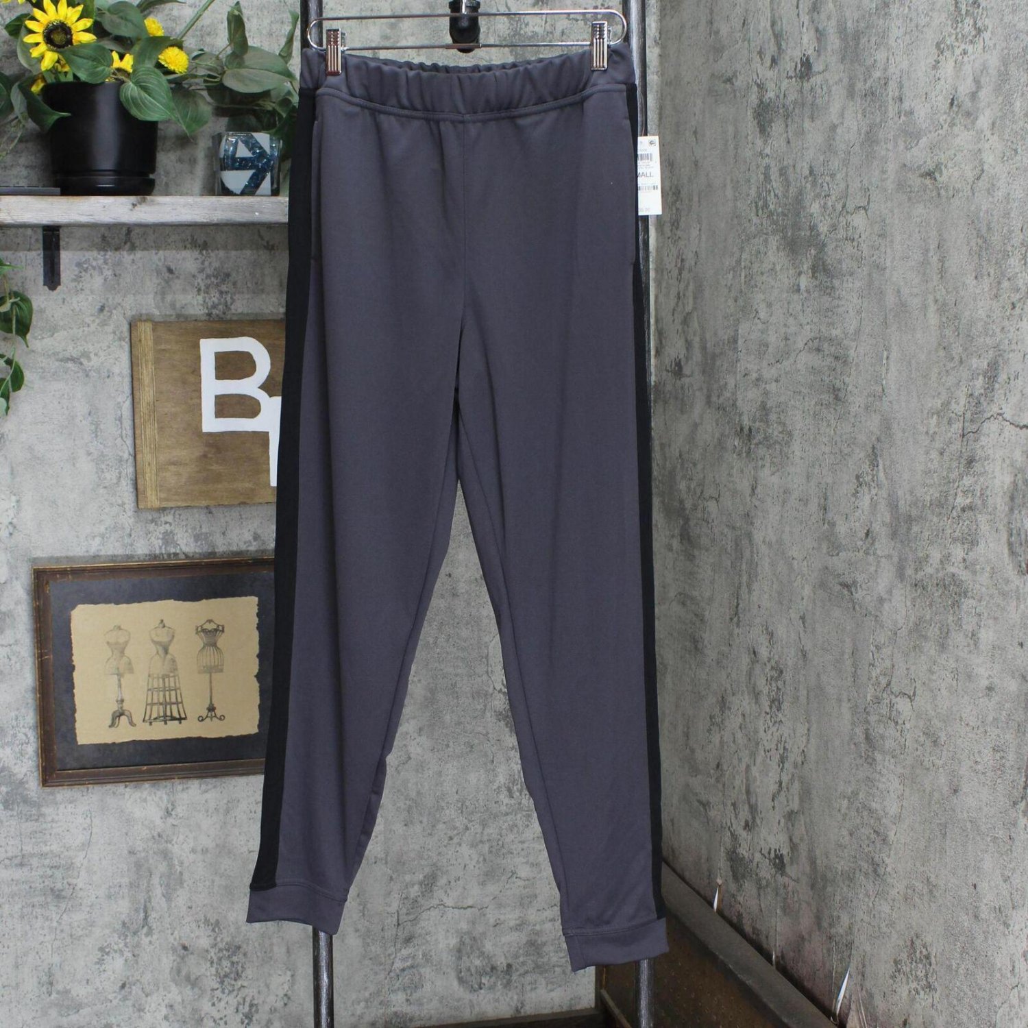 NWT Id Ideology Men's Knit Wicking Joggers 100137612MN S Charcoal / Black