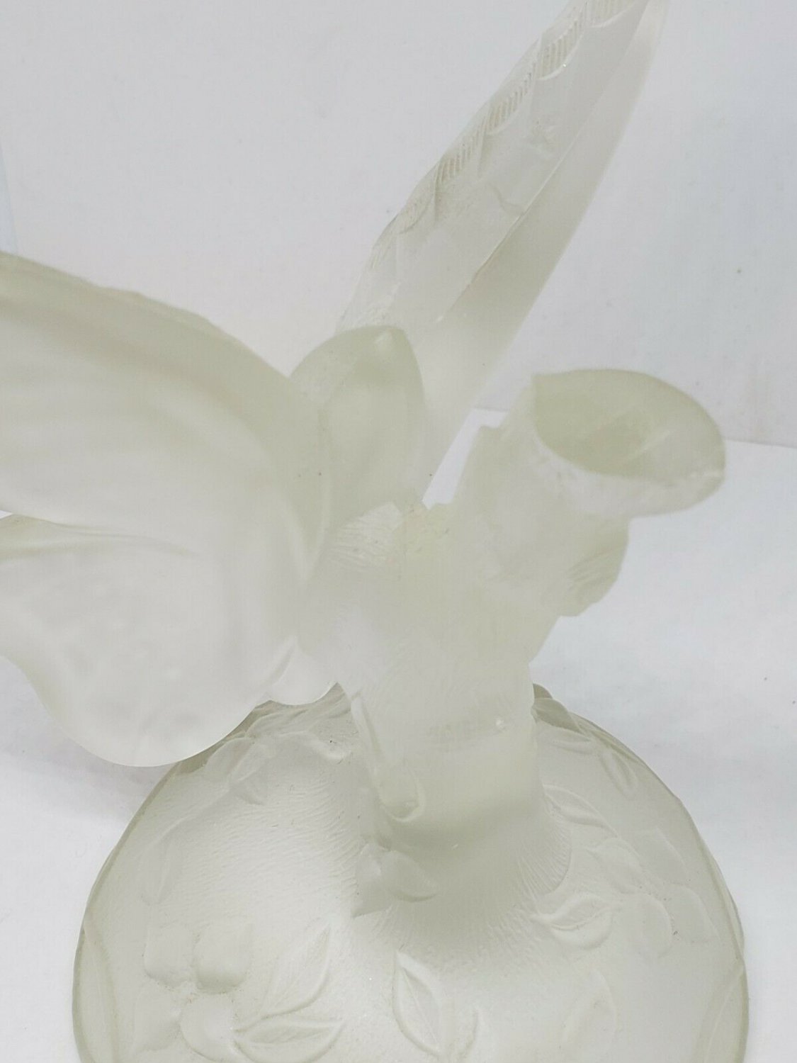 fenton butterfly figurine