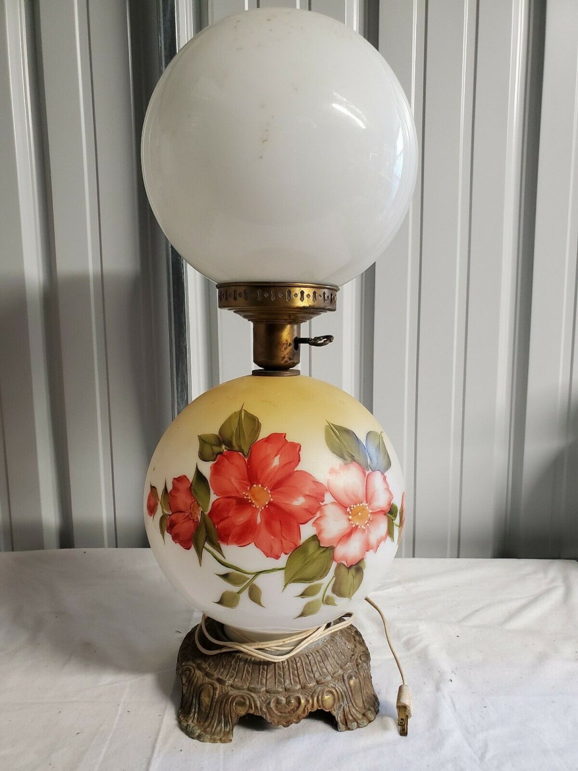 2 vintage deals gone with the wind floral lamps