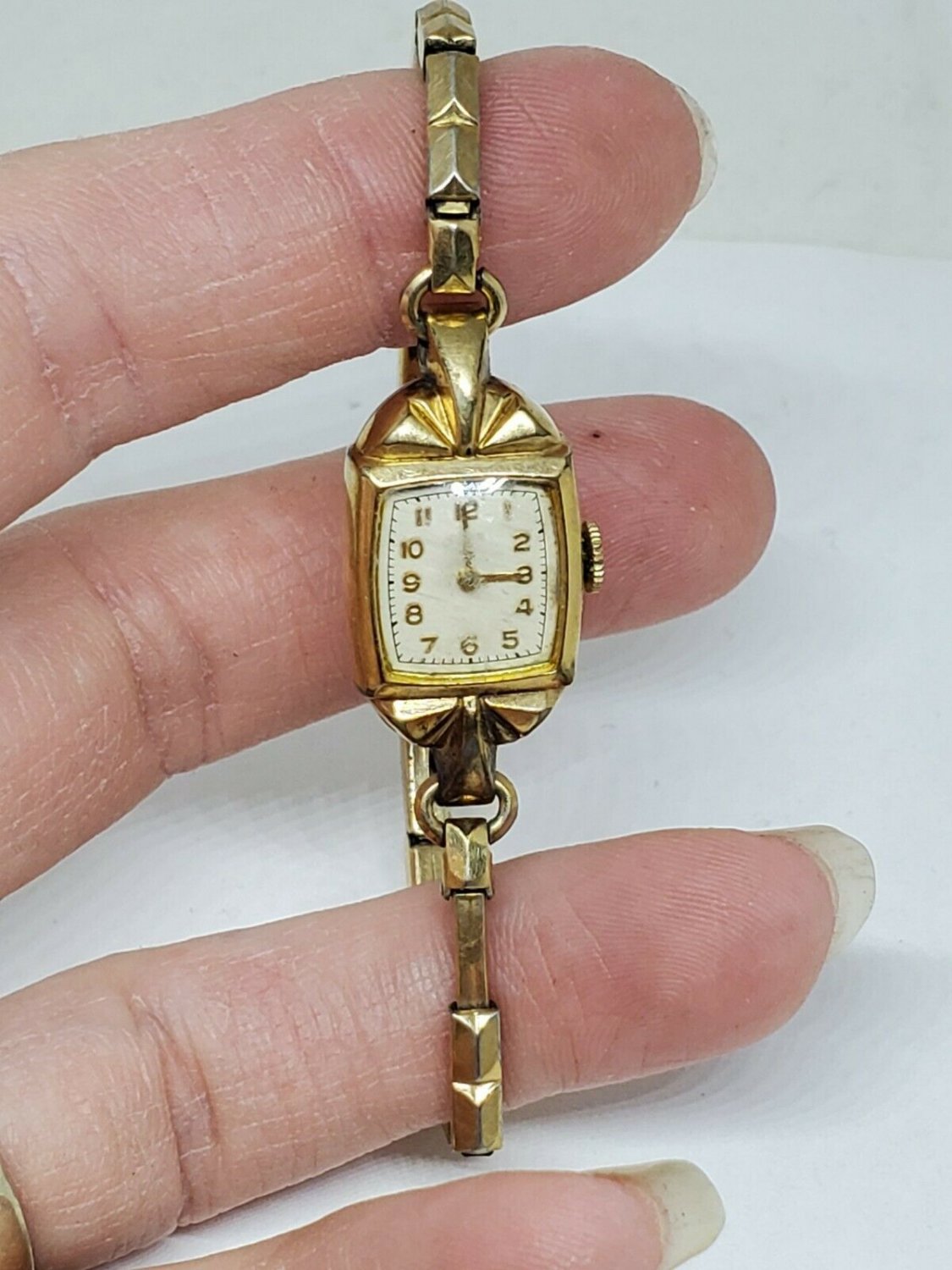 Vintage 1950s Elgin Ladies watch 10K RGP Bezel