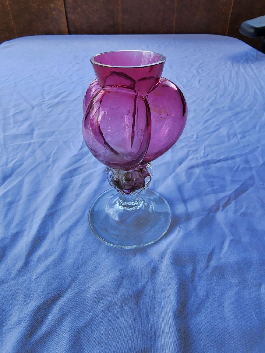 Vintage Hand Blown Cranberry Red And Clear Glass 3 Bulb Bud Vase 5