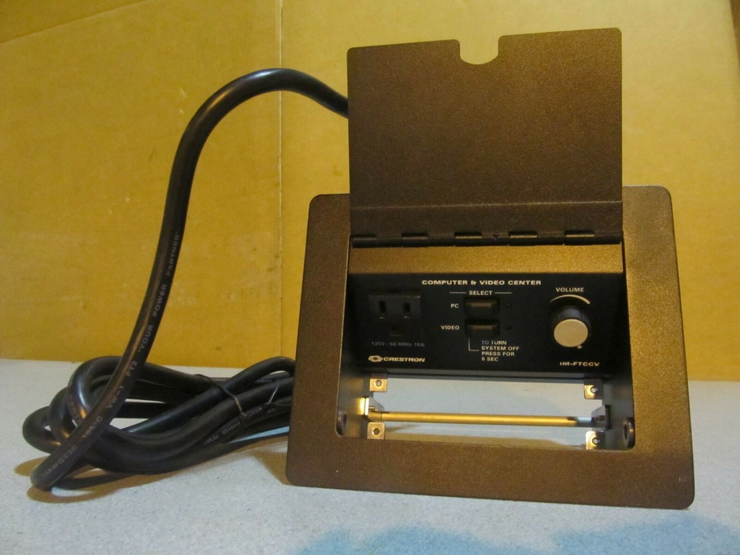 OEM Crestron Computer & Video Center IM-FTCCV-B
