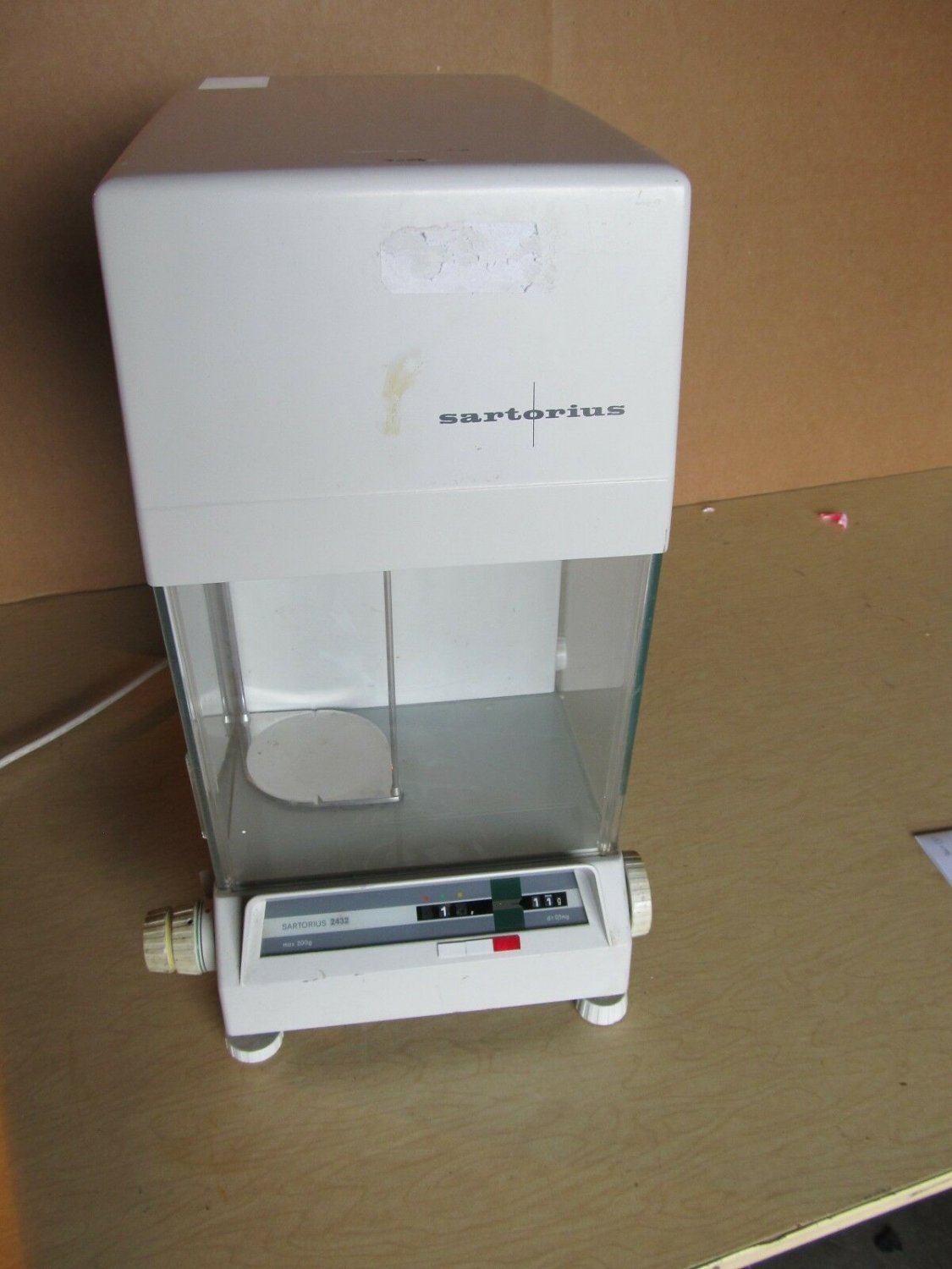 Sartorius 2432 Analytical lab scale type: 2432S0002
