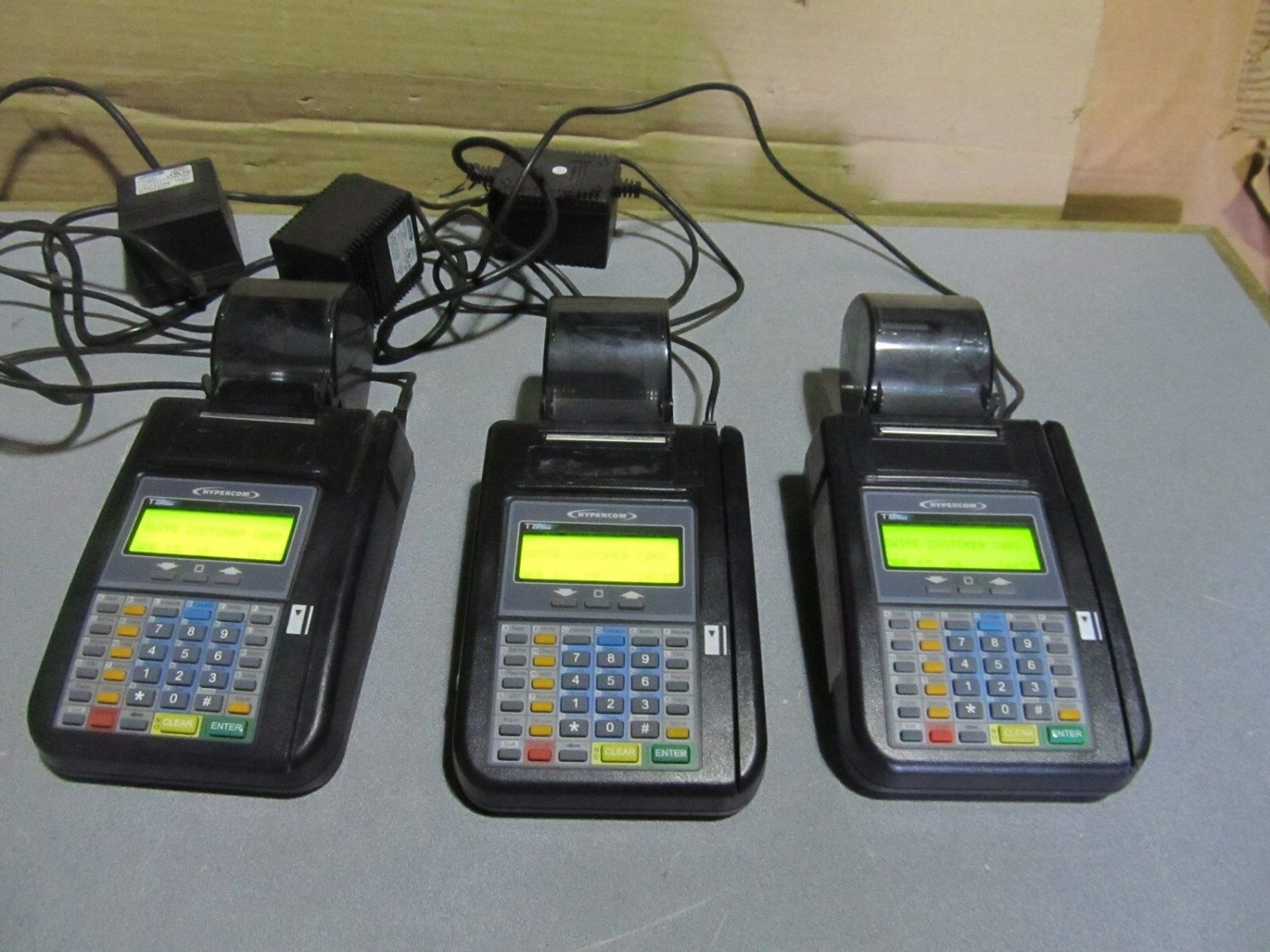 lot of 3 OEM hypercom T7 PLUS credit card terminal w/adapters
