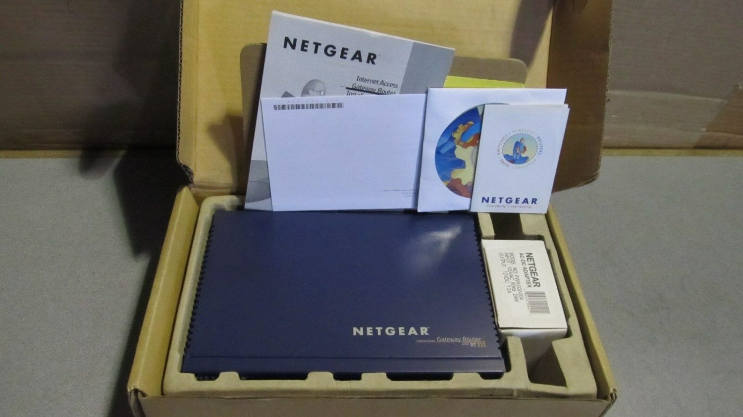 OEM netgear gateway router model no. RT311