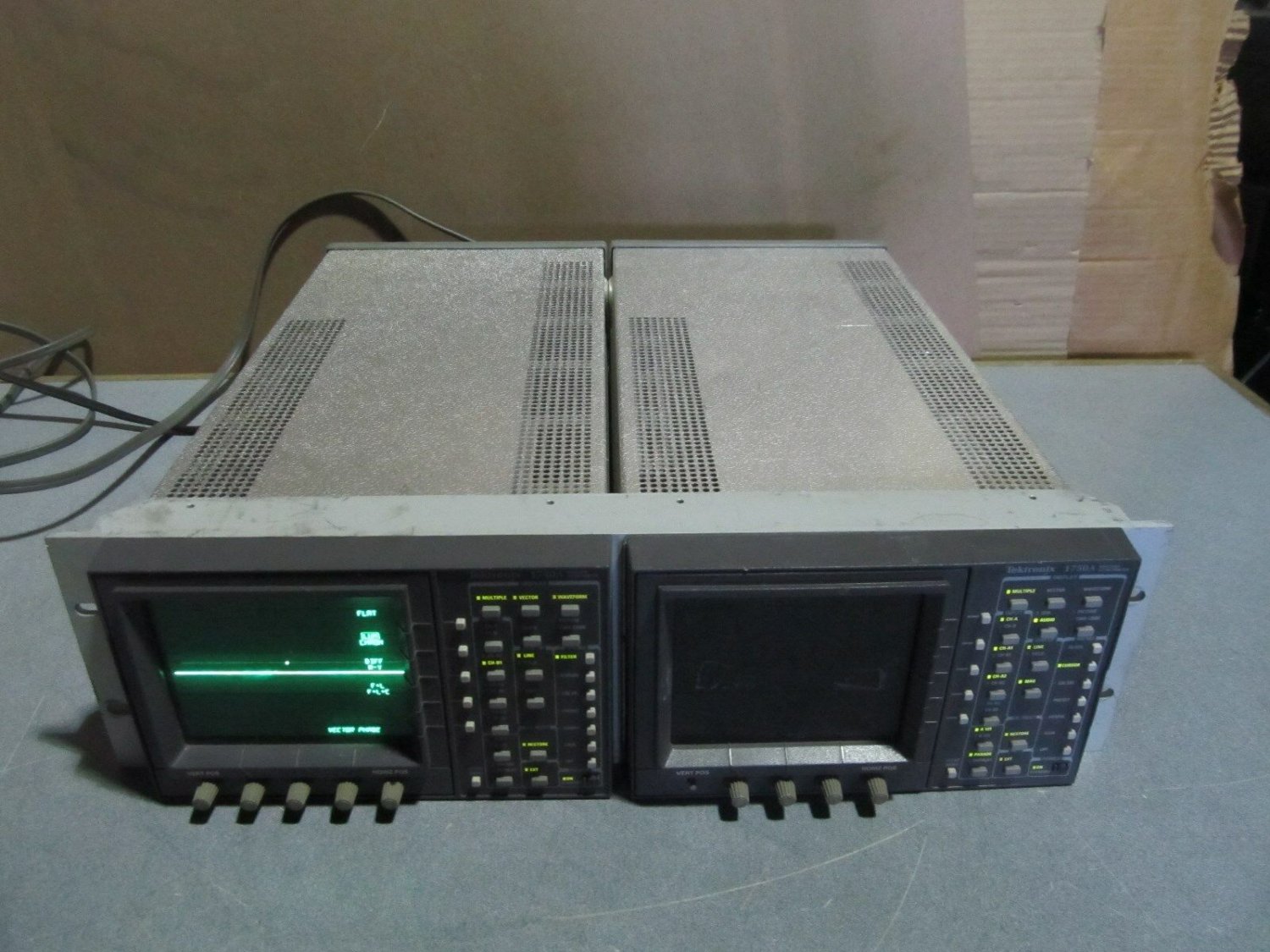 OEM tektronix 1740A waveform vector monitor/tektronix 1750A  waveform monitor