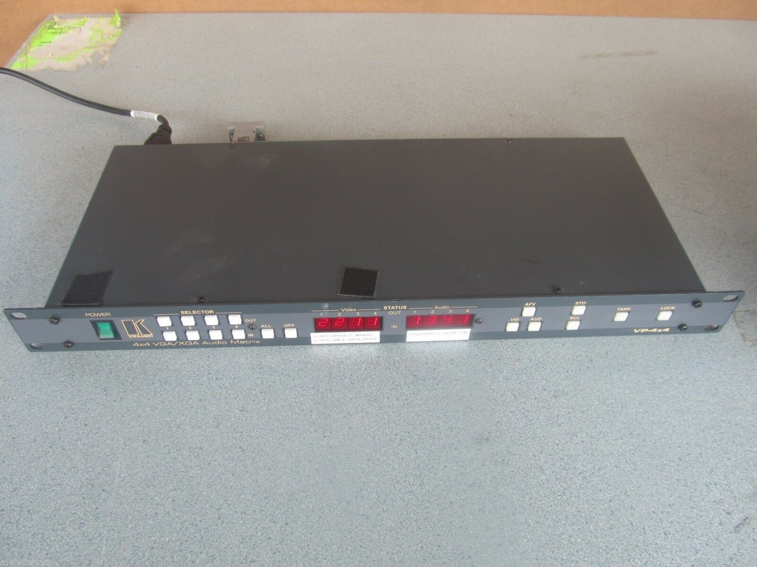Kramer VP-4x4 1U VGA/XGA Digital Multi-Port A/V Audio/Video Matrix Switcher