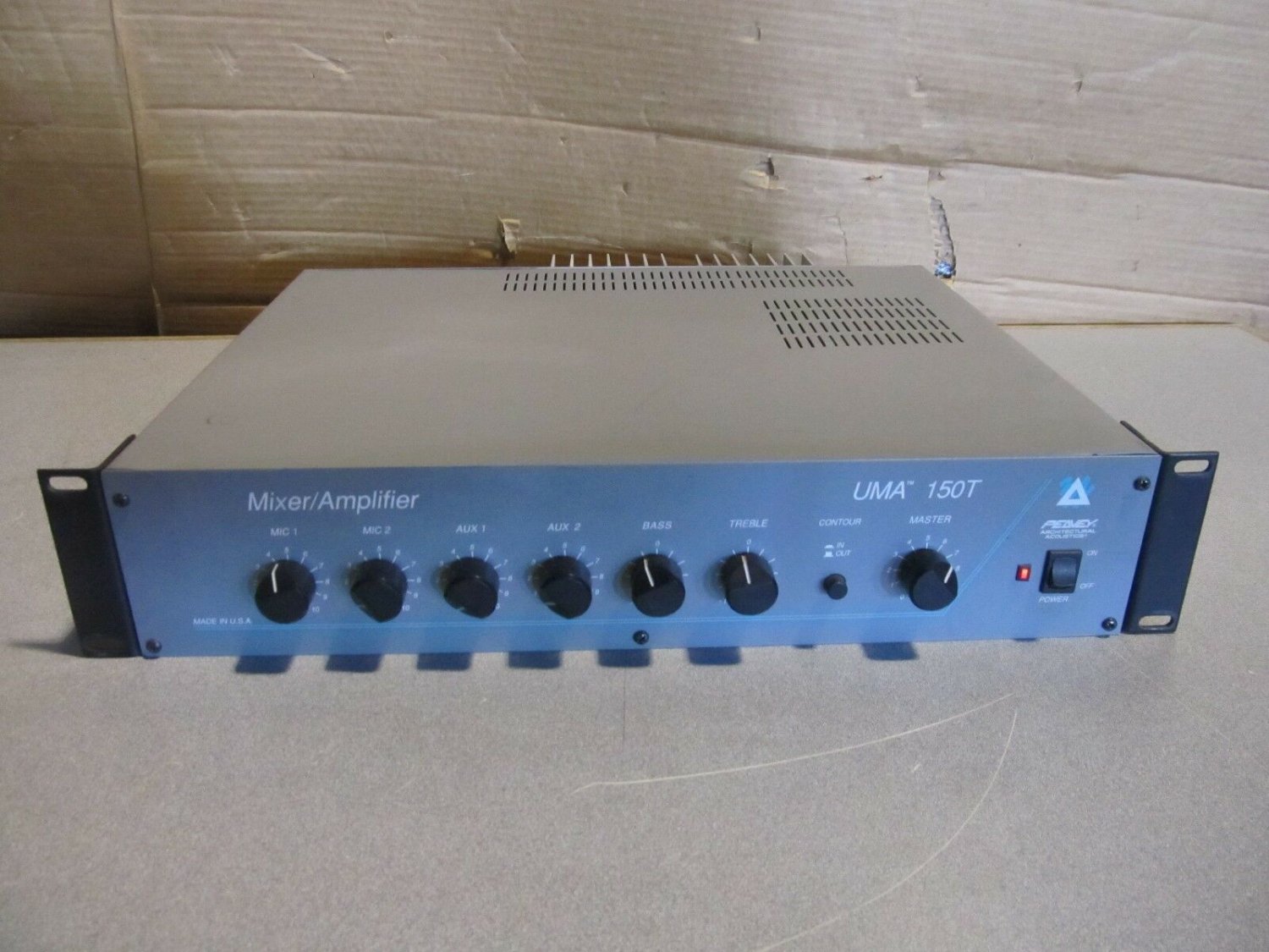 OEM peavey mixer/amplifier model no. UMA150T