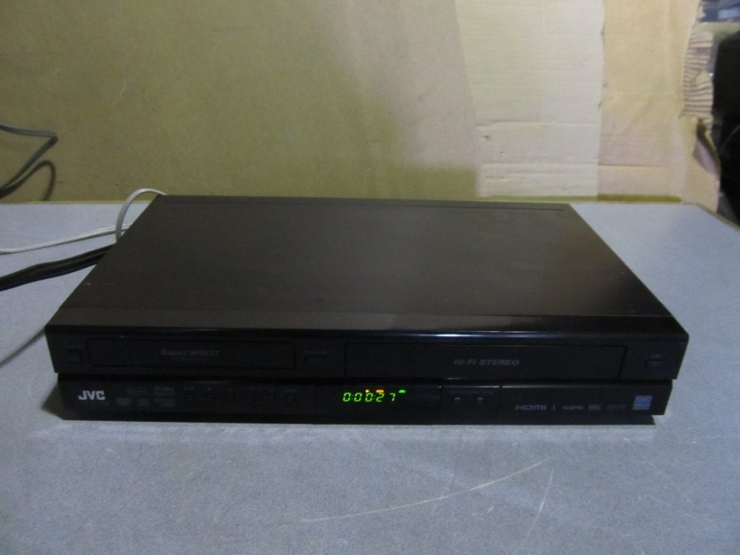 OEM JVC DVD video recorder model no. DR-MV150B