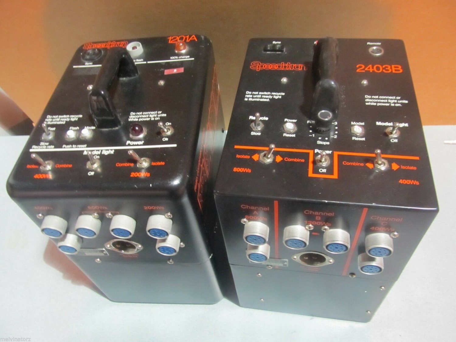 QTY 4 Speedotron Ratio Combination system 2403B, 1201A w/ Light unit 102, 102A