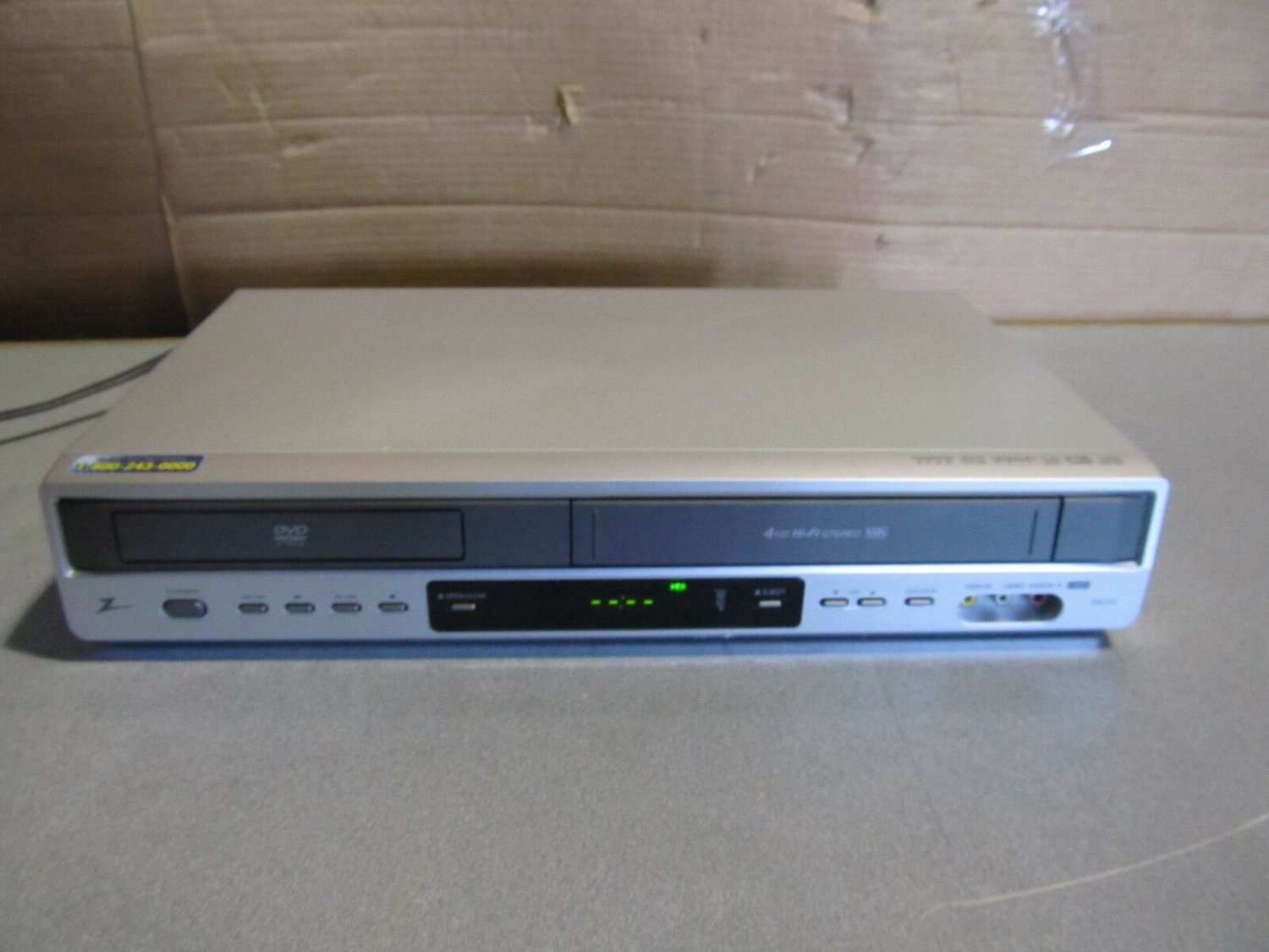 OEM zenith DVD player/ video cassette recorder model no. ZDX-313