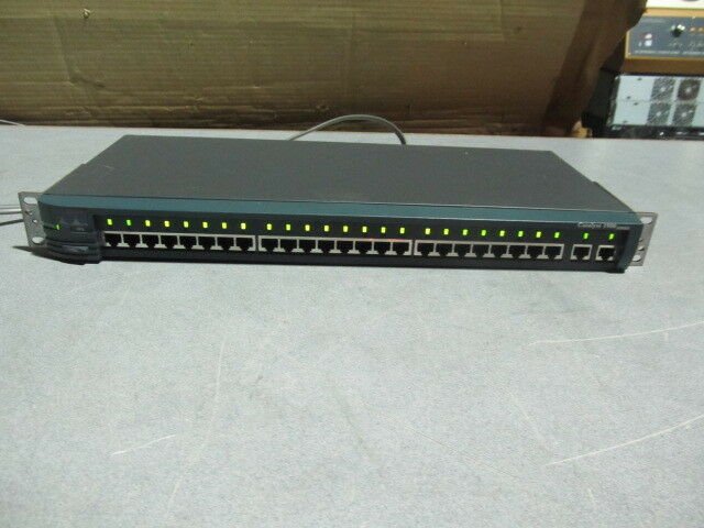 OEM Cisco Ethernet Switch Catalyst 1900 Series(24 Ports) MPN:WS-C1924-A