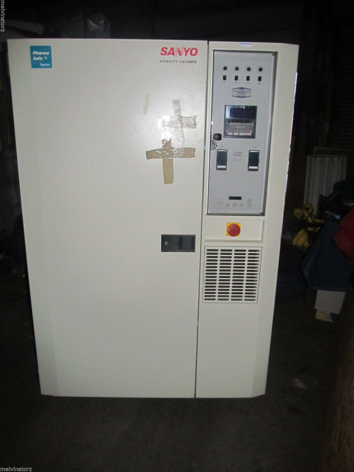 OEM Pharma Safe Sanyo Gallenkamp PLC Stability Chamber & Fistreem AquaRec UV