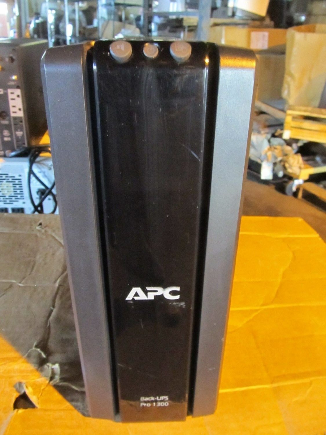 OEM APC Back-UPS Pro 1300 w/10-outlet model BR1300G (No battery)