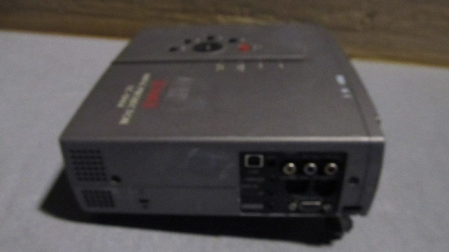 OEM eiki mini projector model no.LC-SM4