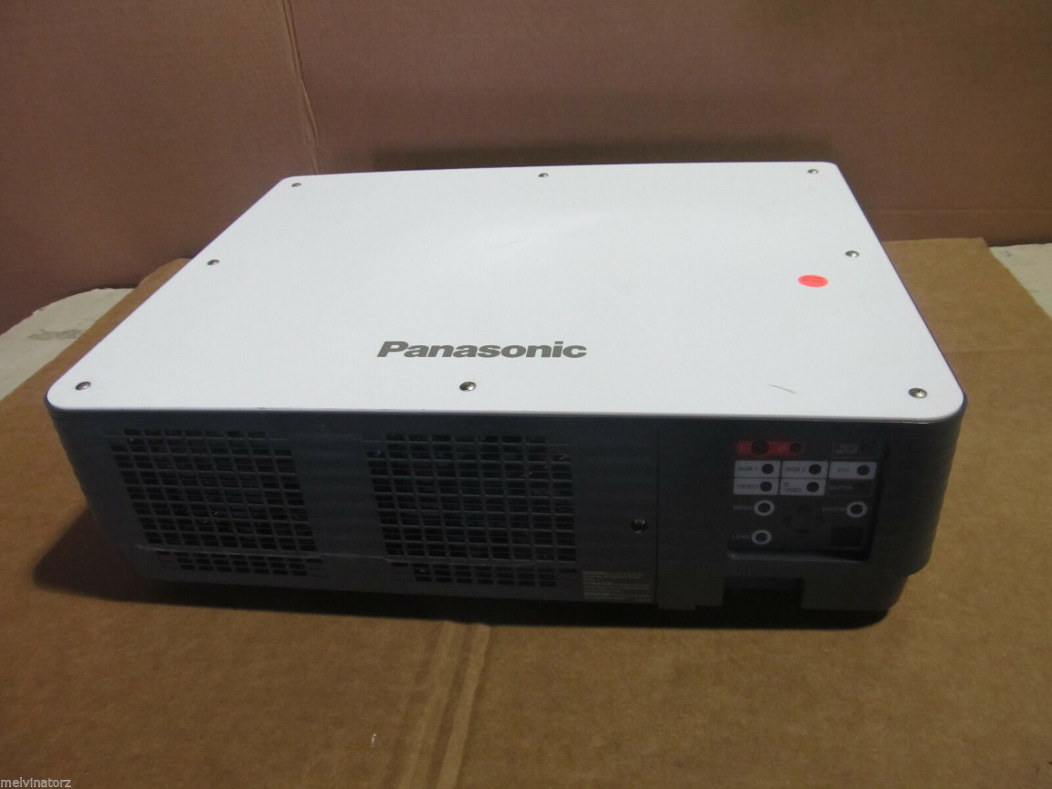Panasonic PT-D5600U PT D5600U DLP Projector