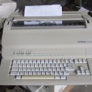 Brother EM-530 Standard Electric Typewriter BEM-530  FOR PARTS OR REPAIR