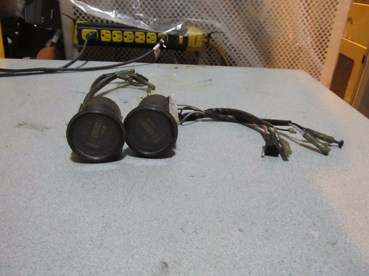 QTY 2 OEM Suzuki Outboard Multi Function Gauge Oil Temp Rev Monitor 3470092E11