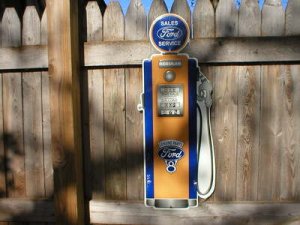 FORD SALES & SERVICE GAS PUMP DIECUT TIN SIGN F