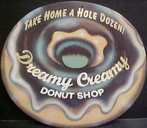 1 EXTRA LARGE DREAMY CREAMY DONUT SHOP PIC TIN SIGN METAL AD SIGNS
