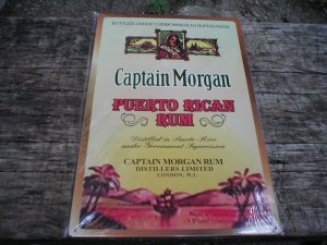 CAPTAIN MORGAN PUERTO RICAN RUM TIN SIGN