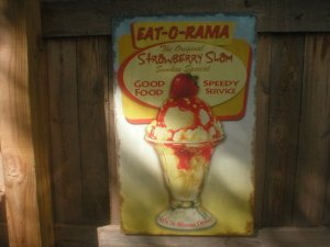 STRAWBERRY SLAM SUNDAE DINER ICE CREAM TIN SIGN