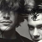 * RIVER PHOENIX & KEANU REEVES SIGNED PHOTO 8X10 RP AUTOGRAPHED PICTURE