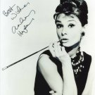 AUDREY HEPBURN SIGNED PHOTO 8X10 RP AUTOGRAPHED VINTAGE BREAKFAST AT TIFFANY'S