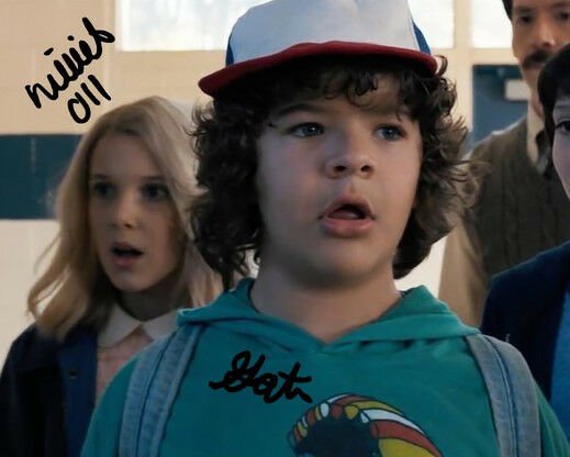 MILLIE BOBBY BROWN GATEN MATARAZZO SIGNED PHOTO 8X10 RP AUTO STRANGER THINGS
