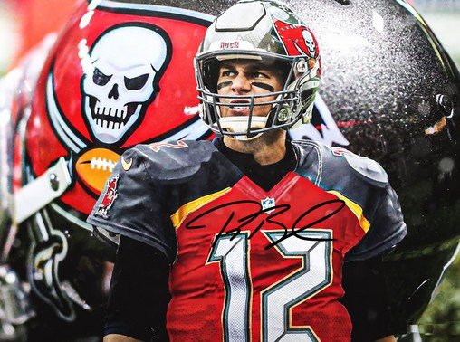 Tom Brady Signed Photo 8x10 Rp Autographed Tampa Buccaneers