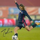 * TOBIN HEATH SIGNED PHOTO 8X10 RP AUTOGRAPHED WOMENS OLYMPIC SOCCER USWNT