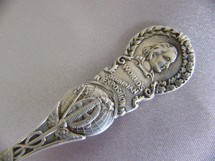 WORLDS COLUMBIAN EXPOSITION Sterling Souvenir Spoon COLUMBUS