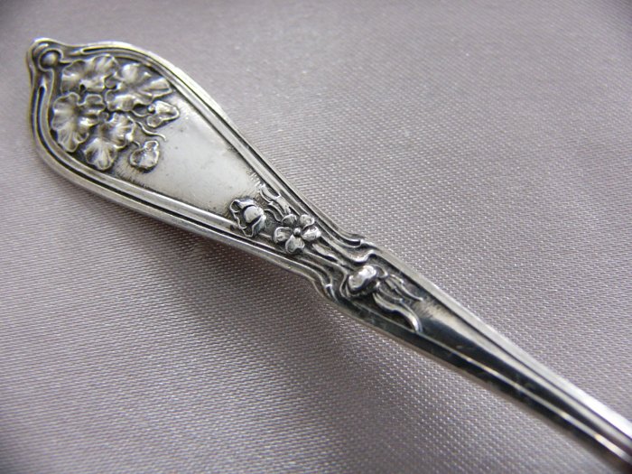 FLORAL & LEAF Art Nouveau DESIGN Sterling DEMITASSE SPOON Unknown maker ...