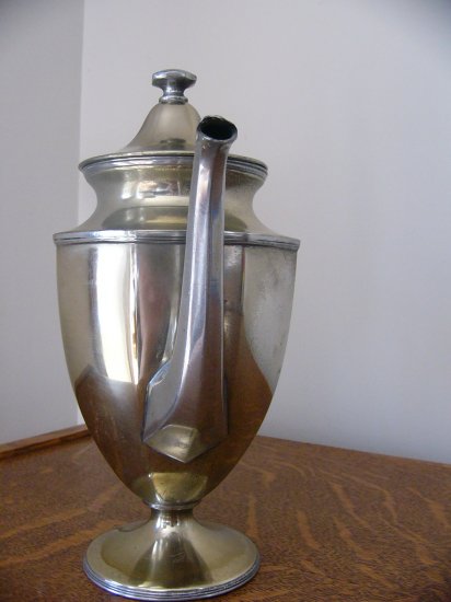 SHEFFIELD USA Silverplate COFFEE POT pattern NO 0606 circa 1930 - 1940