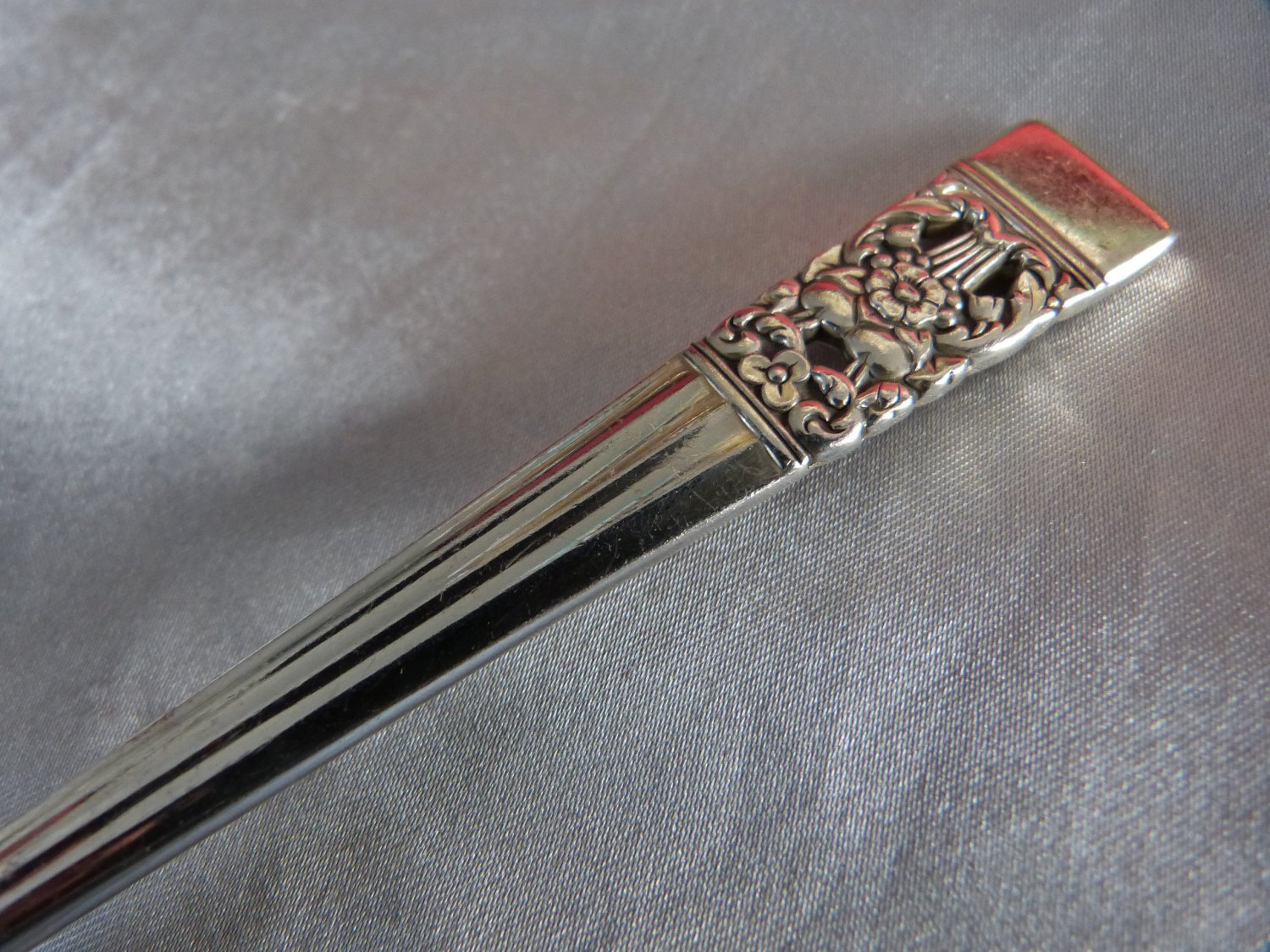 CORONATION Clearance Silver Plate Flatware by ONEIDA Teaspoons Grill