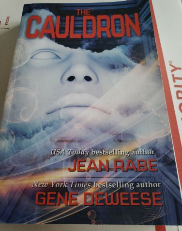 The Cauldron by Gene DeWeese and Jean Rabe (2015, Trade Paperback)
