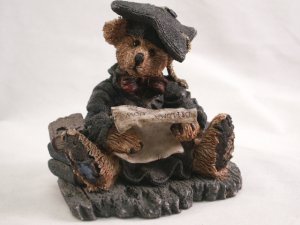 Boyd Bears & Friends Grenville the Graduate collectible