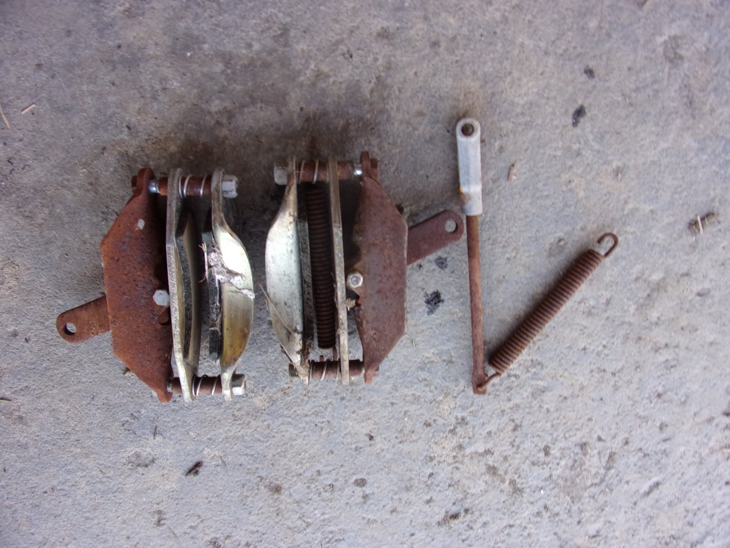 Cub Cadet 1440 Brakes